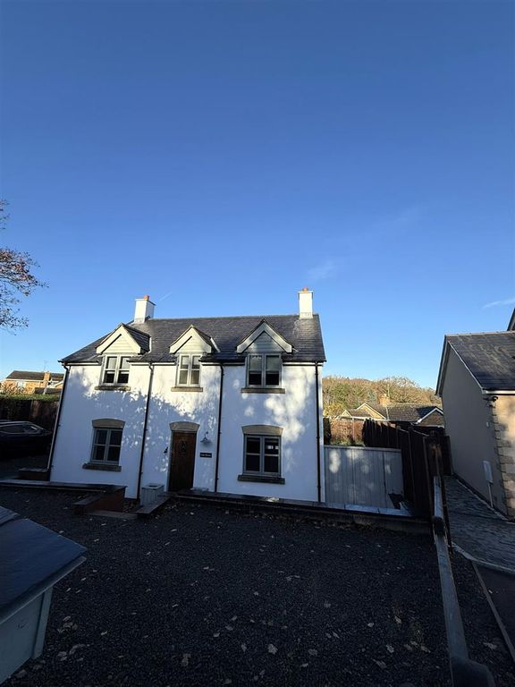 Property photo 1 of 14