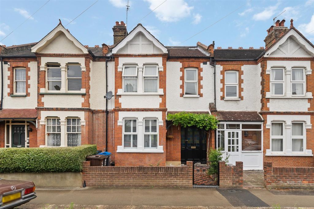 Property photo 1 of 12 External