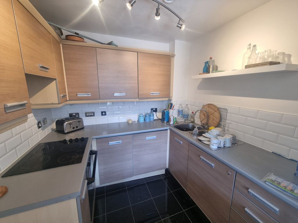 Property photo 3 of 15 20