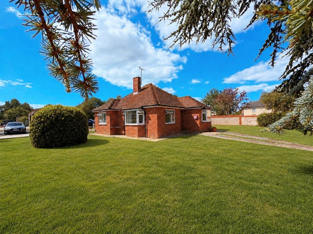 Property photo 3 of 26