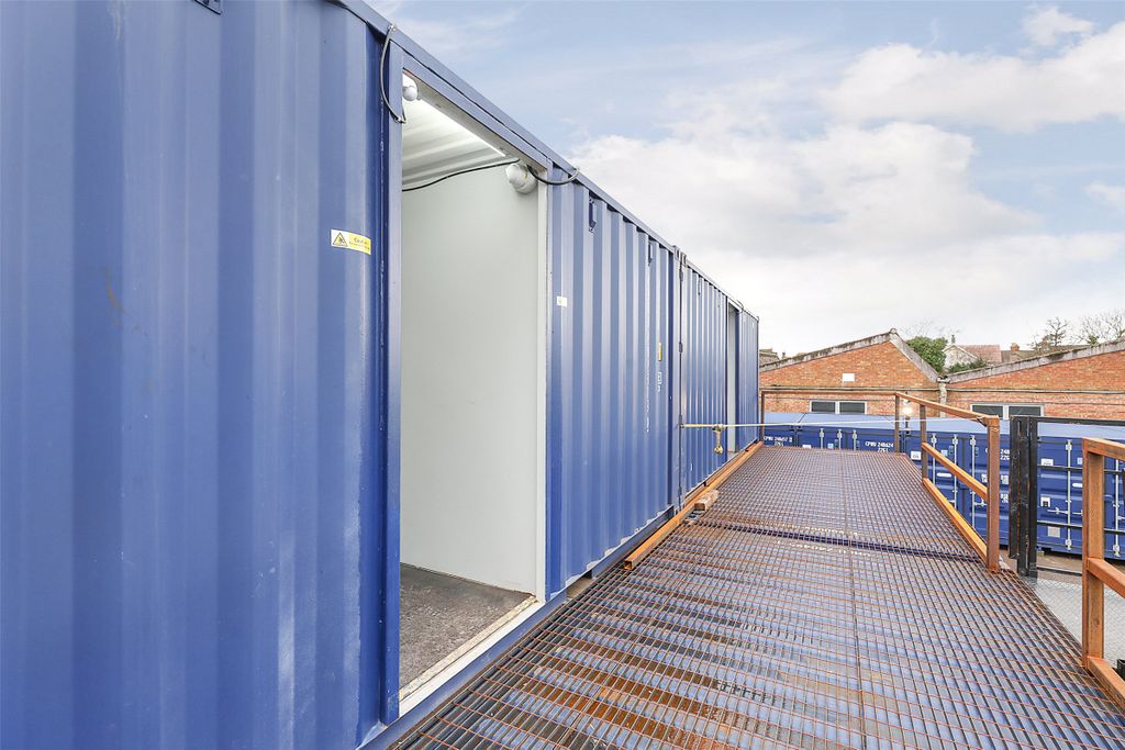 Property photo 2 of 5 Picture No. 02