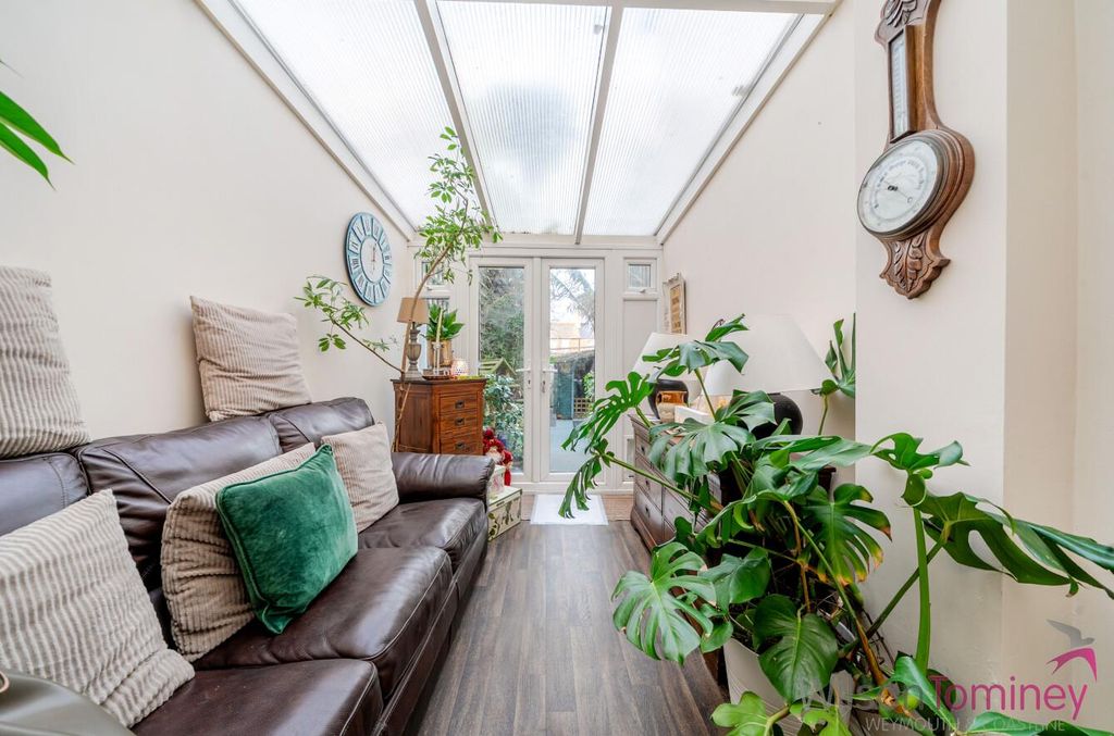 Property photo 3 of 23 54360F54-913F-4A7B-B063-Ac333Dbb9c8F.Jpg