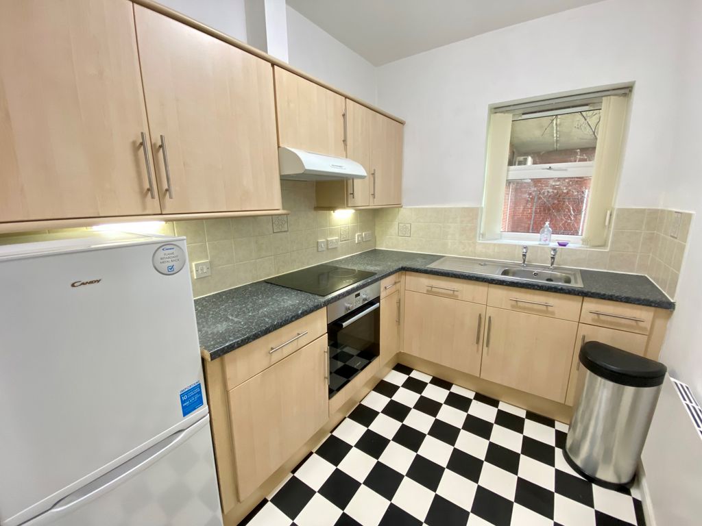 Property photo 1 of 5