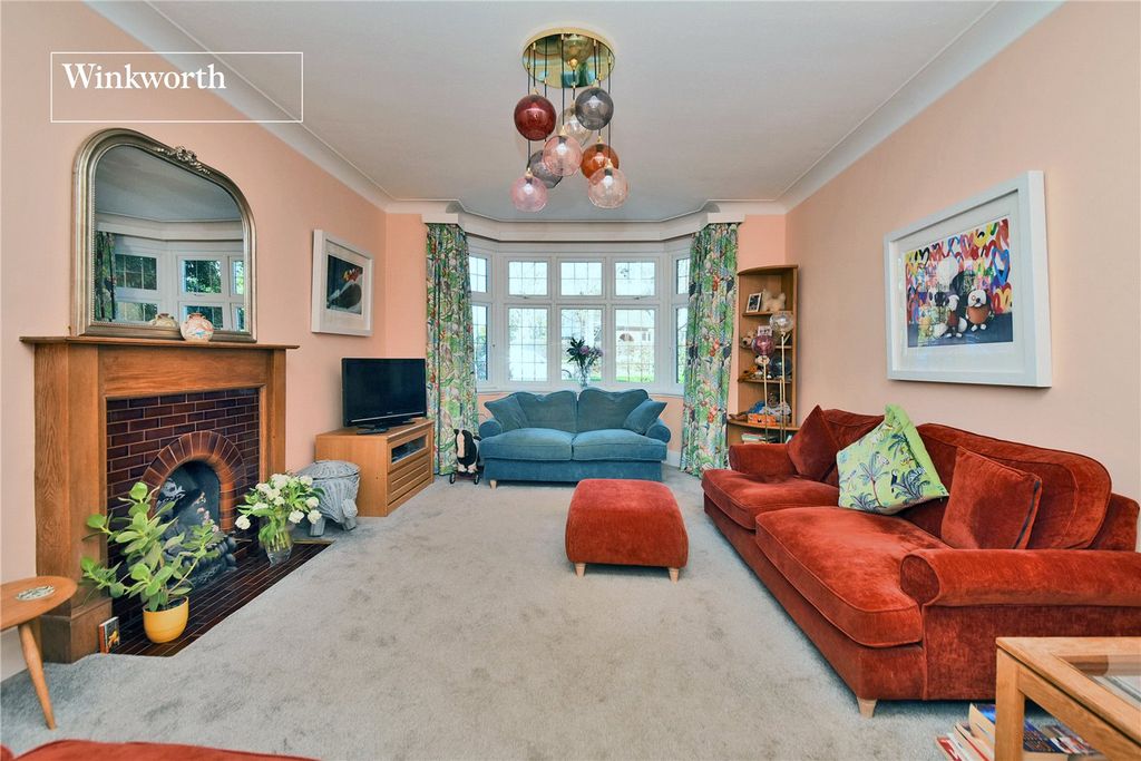 Property photo 2 of 18 Picture No. 03