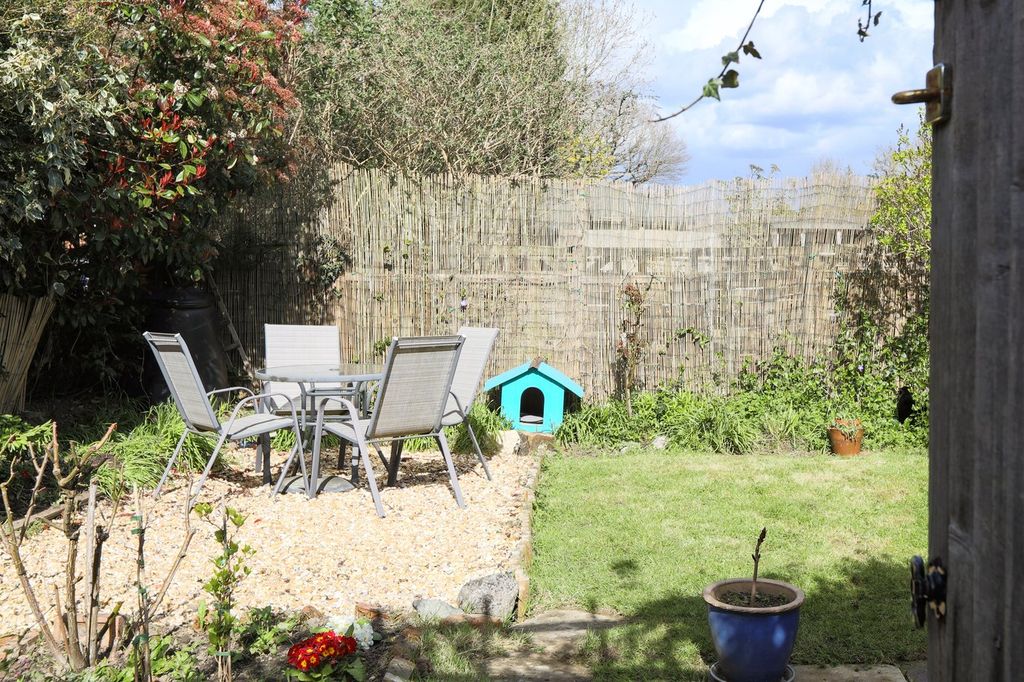Additional image 15 of 2 bed maisonette for saleSouthwick Close, East Grinstead RH19