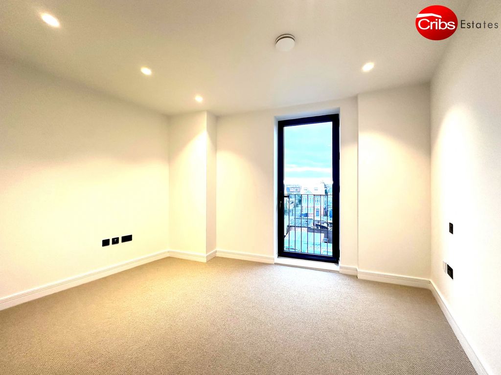 Property photo 2 of 11 Gallery