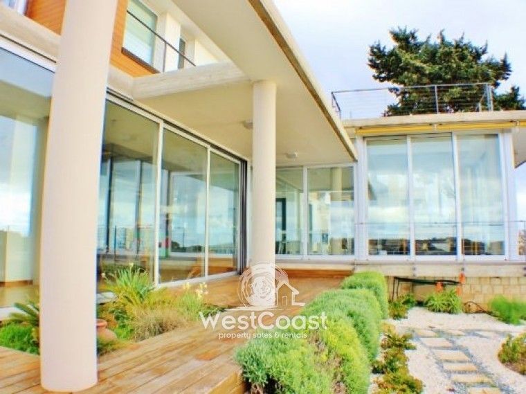 Property photo 1 of 27