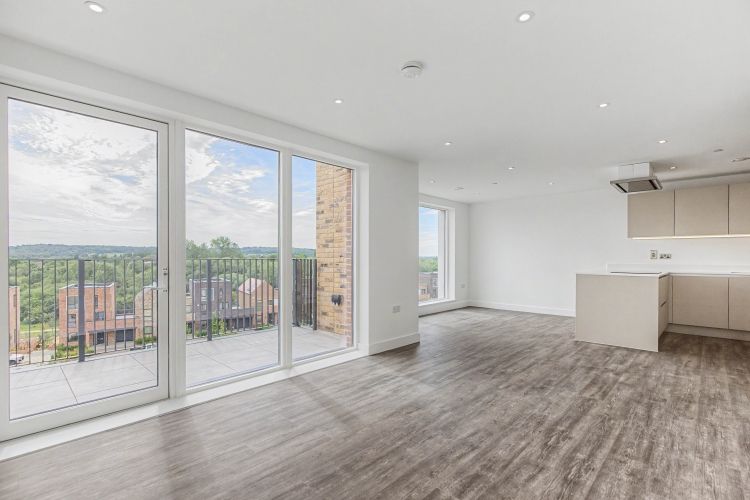 Property photo 1 of 12 329960