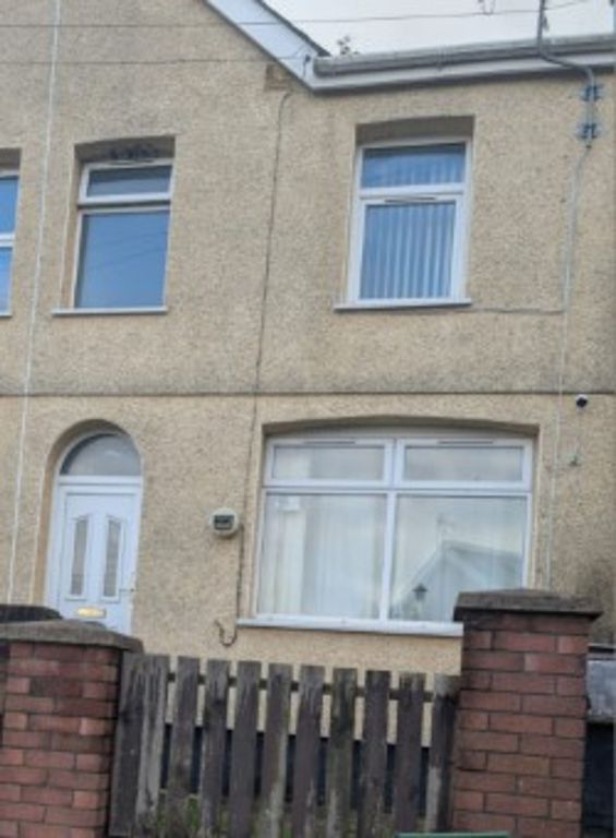 Property photo 1 of 1