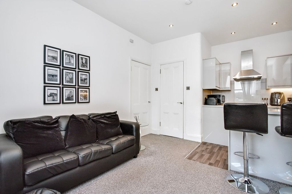 Property photo 3 of 12 Property Image 3