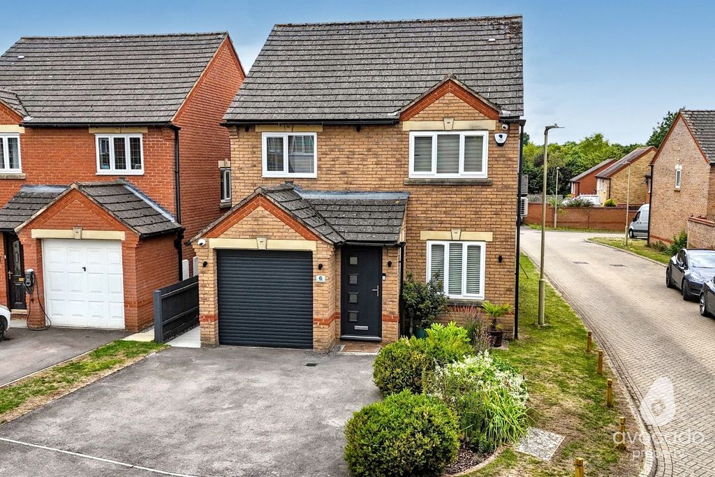 Property photo 1 of 18 3575492