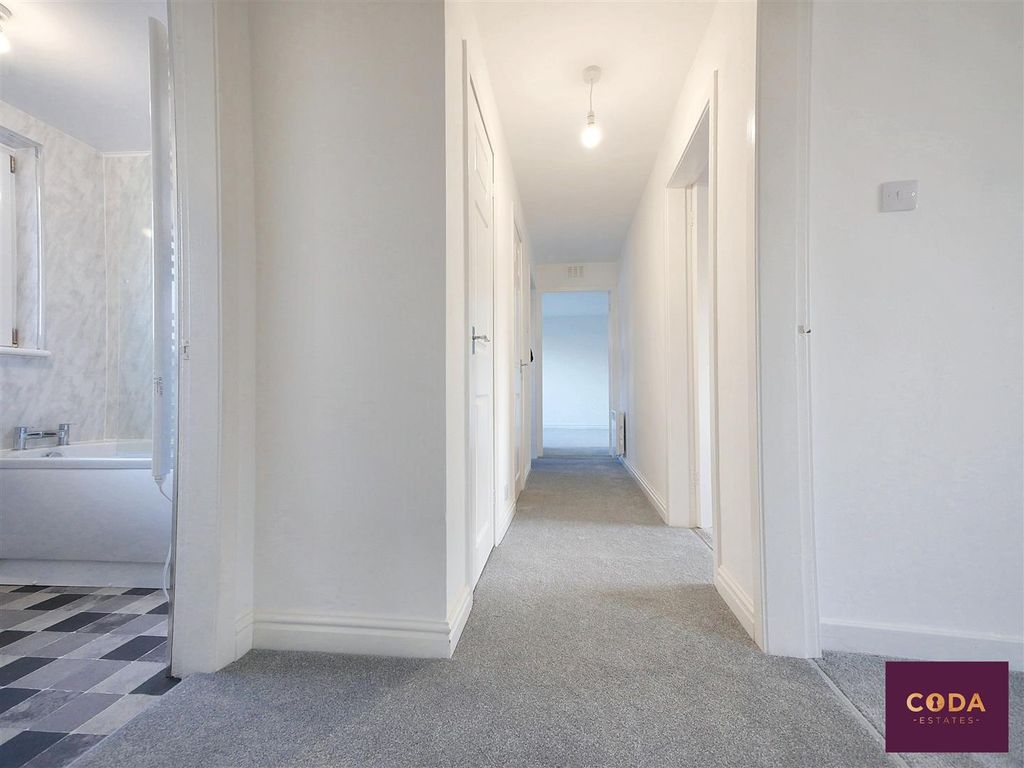 Property photo 2 of 15 P2020149.Jpg