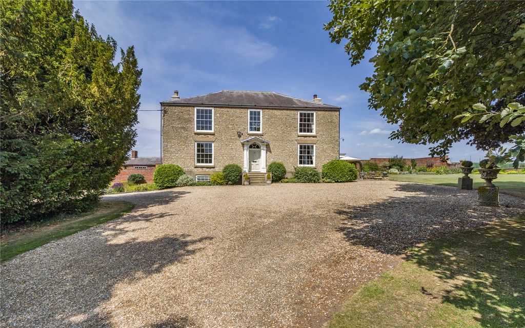 Property photo 3 of 22 Front View