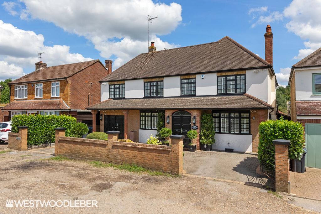 Property photo 1 of 51 Stansteadroad_49.Jpg