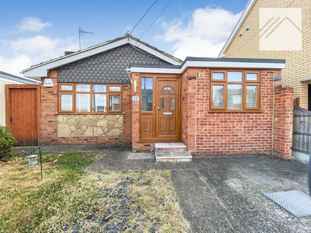 Property photo 1 of 12