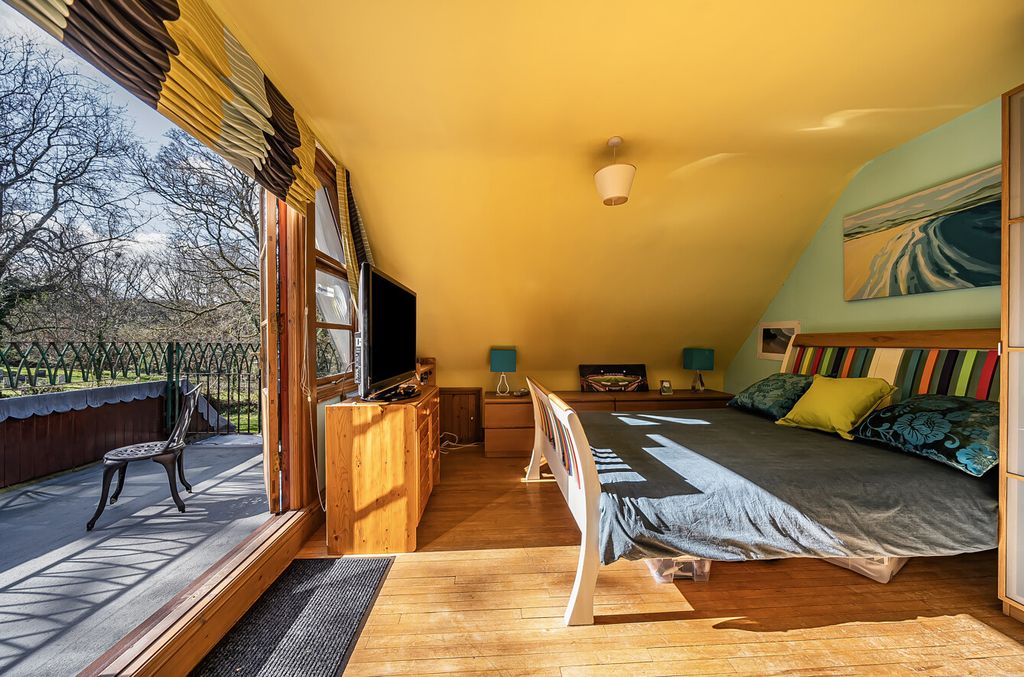 Additional image 26 of 5 bed detached house for saleBendarroch Road, West Hill, Ottery St. Mary, Devon EX11