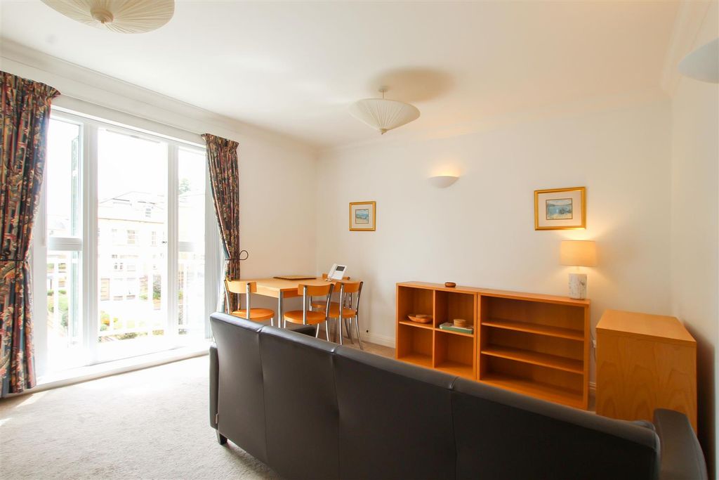 Property photo 2 of 11 Img_9893.Jpg