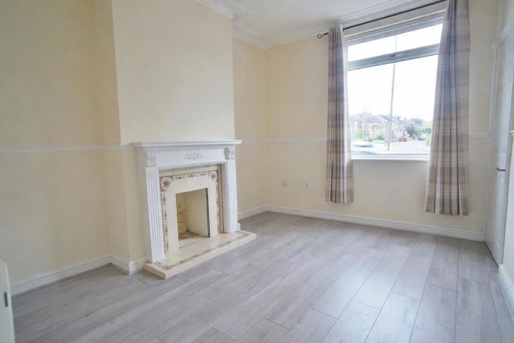 Property photo 2 of 8 Bell1.Png