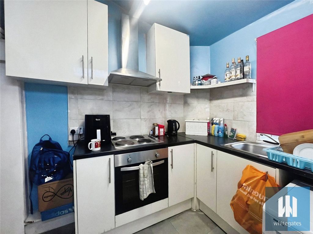 Property photo 3 of 10 Picture No. 08