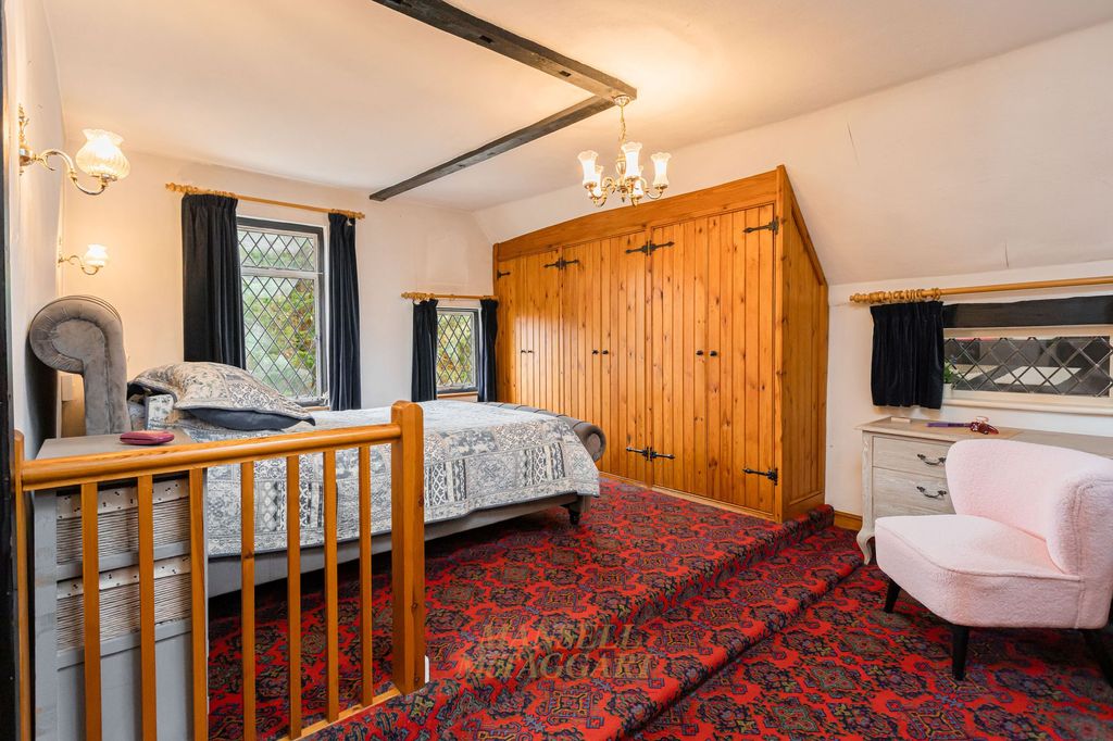 Additional image 11 of 2 bed detached house for saleBalcombe Road, Crawley RH10