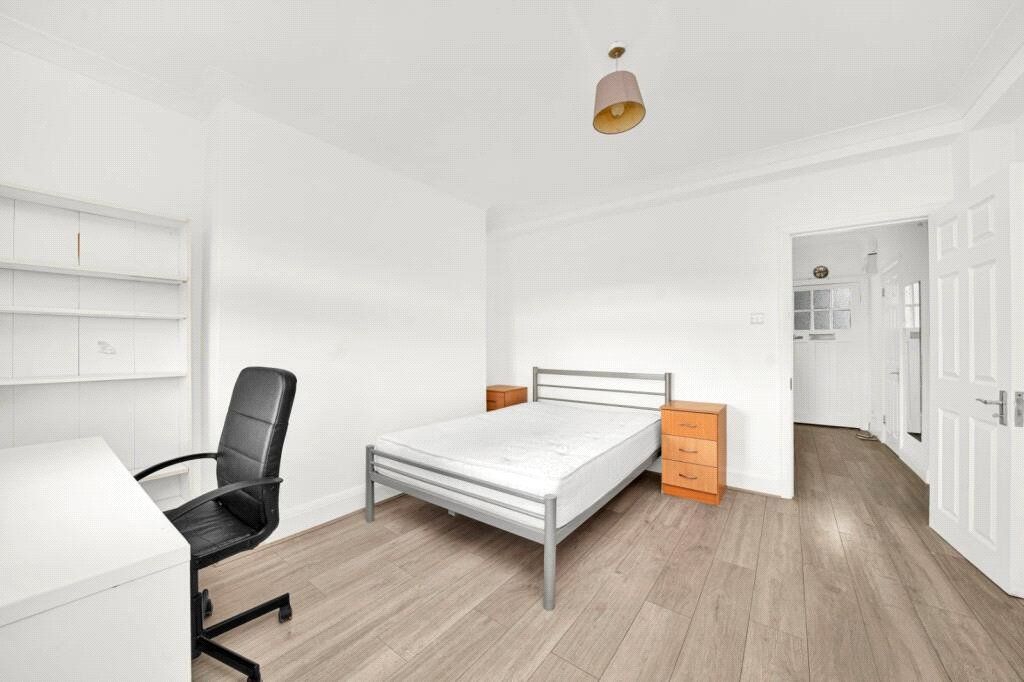 Property photo 2 of 7 Picture No. 06