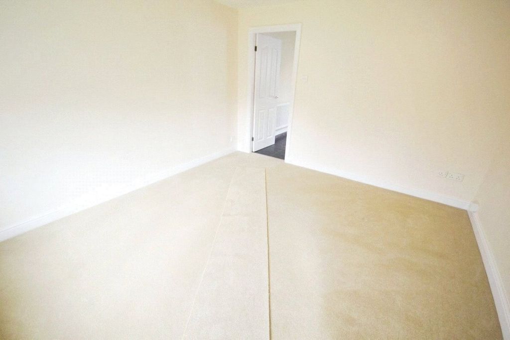 Property photo 3 of 9 Picture No. 17