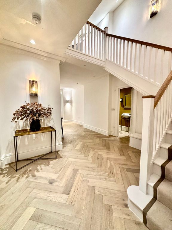 Property photo 1 of 29