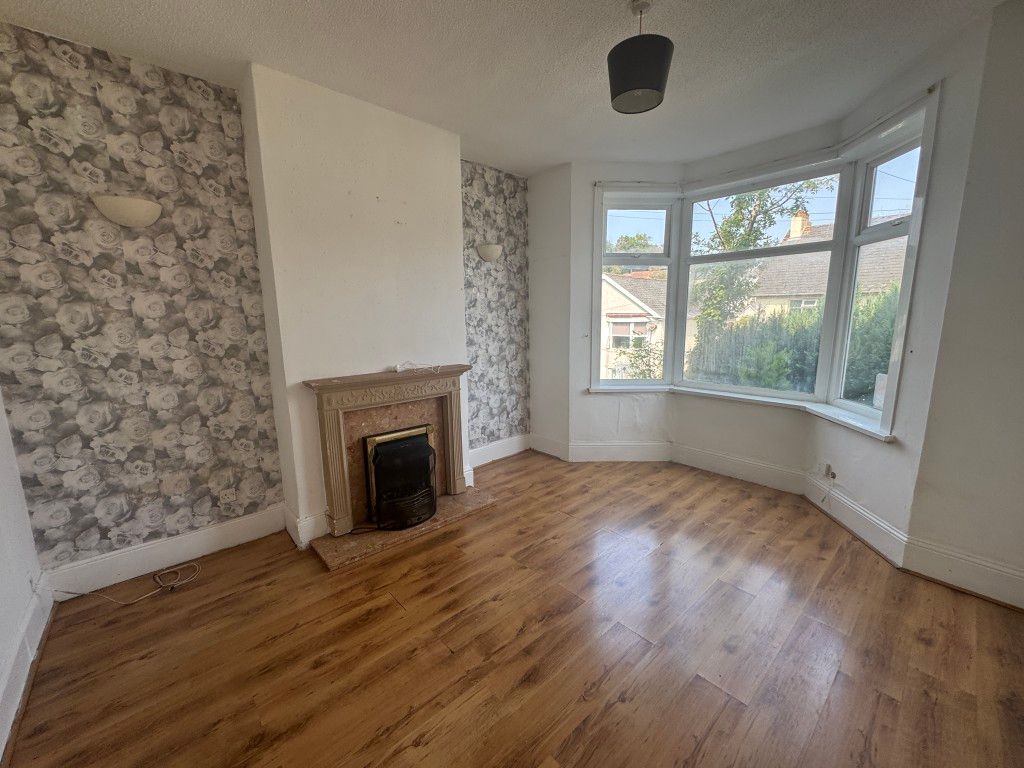 Property photo 2 of 8 Living Room