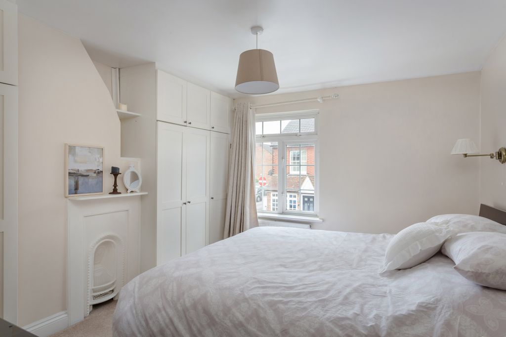 Property photo 3 of 14 Img_4708