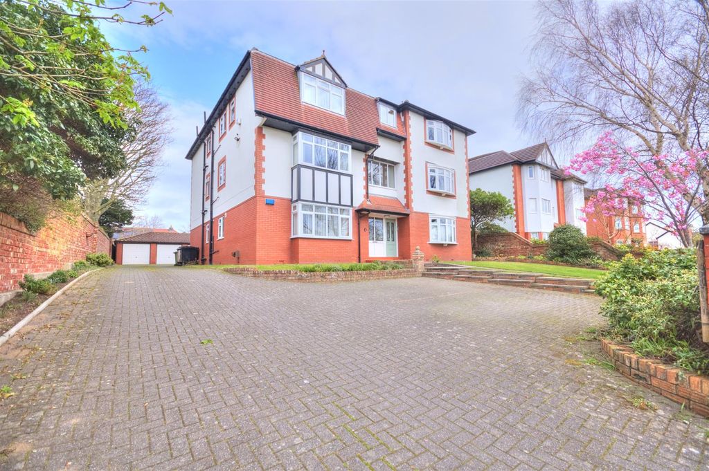 Property photo 1 of 12 Dsc_4212_Enhancer.Jpg