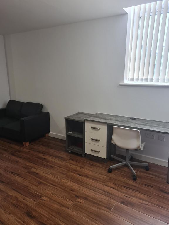 Property photo 1 of 5 Property Photo