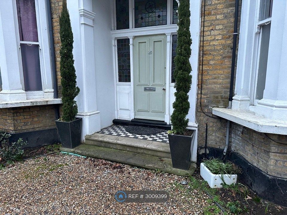 Property photo 3 of 9