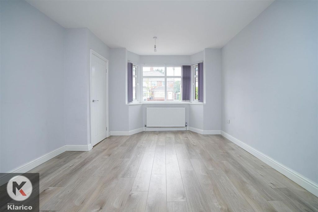 Property photo 3 of 15 Photo-2.Jpg