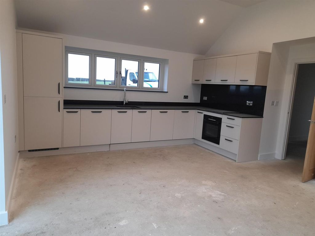 Property photo 2 of 21 20260122_120940.Jpg