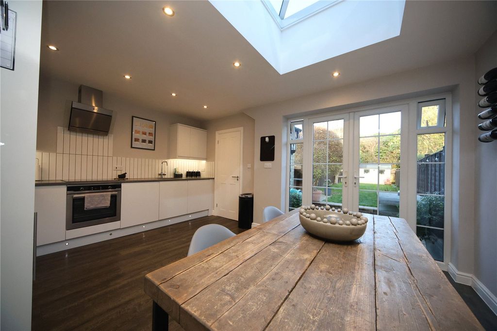 Property photo 3 of 12 Picture No. 15