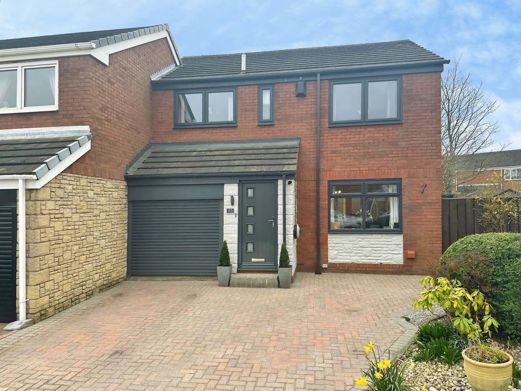 Property photo 1 of 20 Photo 18