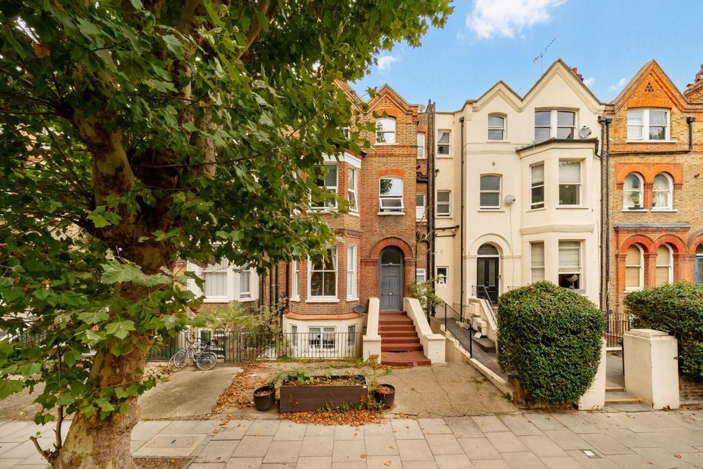 Property photo 1 of 6