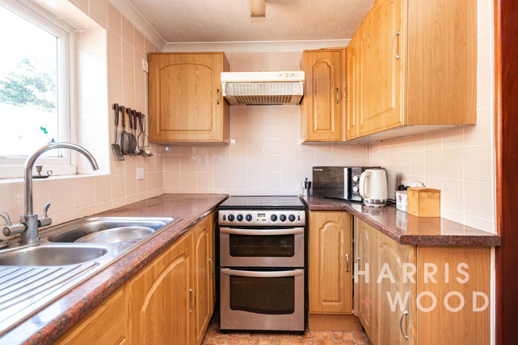 Property photo 2 of 21 3947934