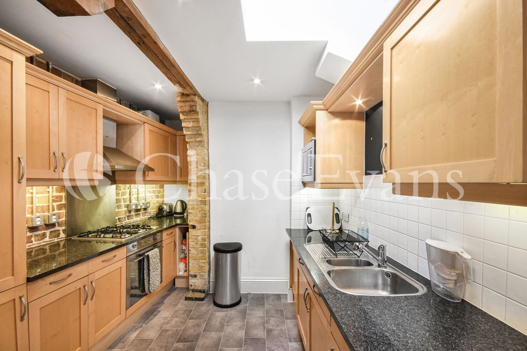 Property photo 2 of 13 Kitchen