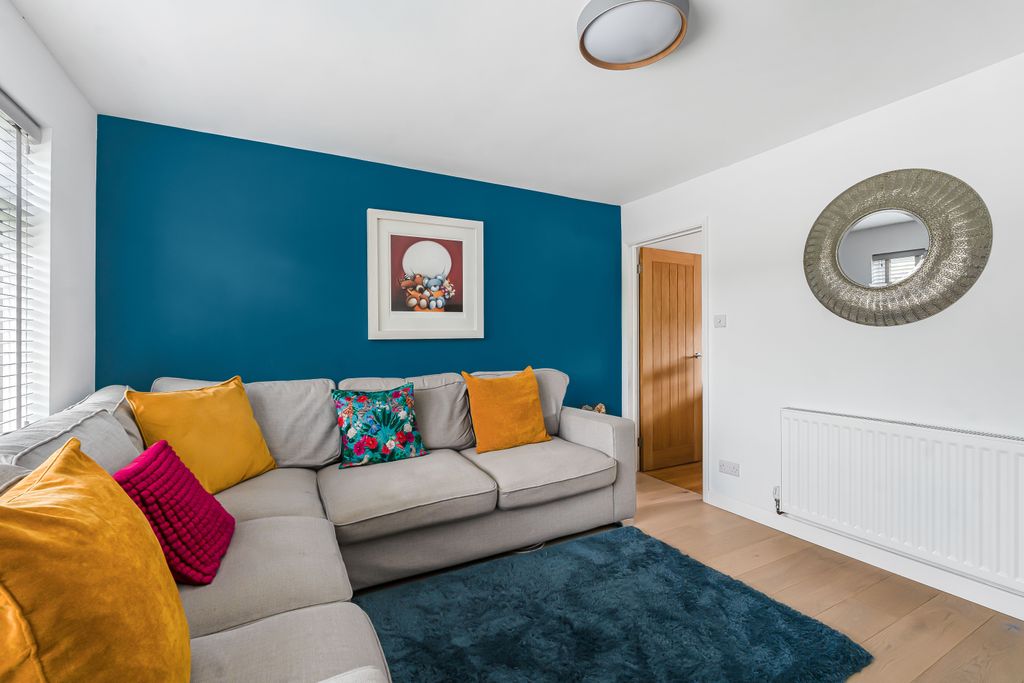 Property photo 3 of 21 12_82247