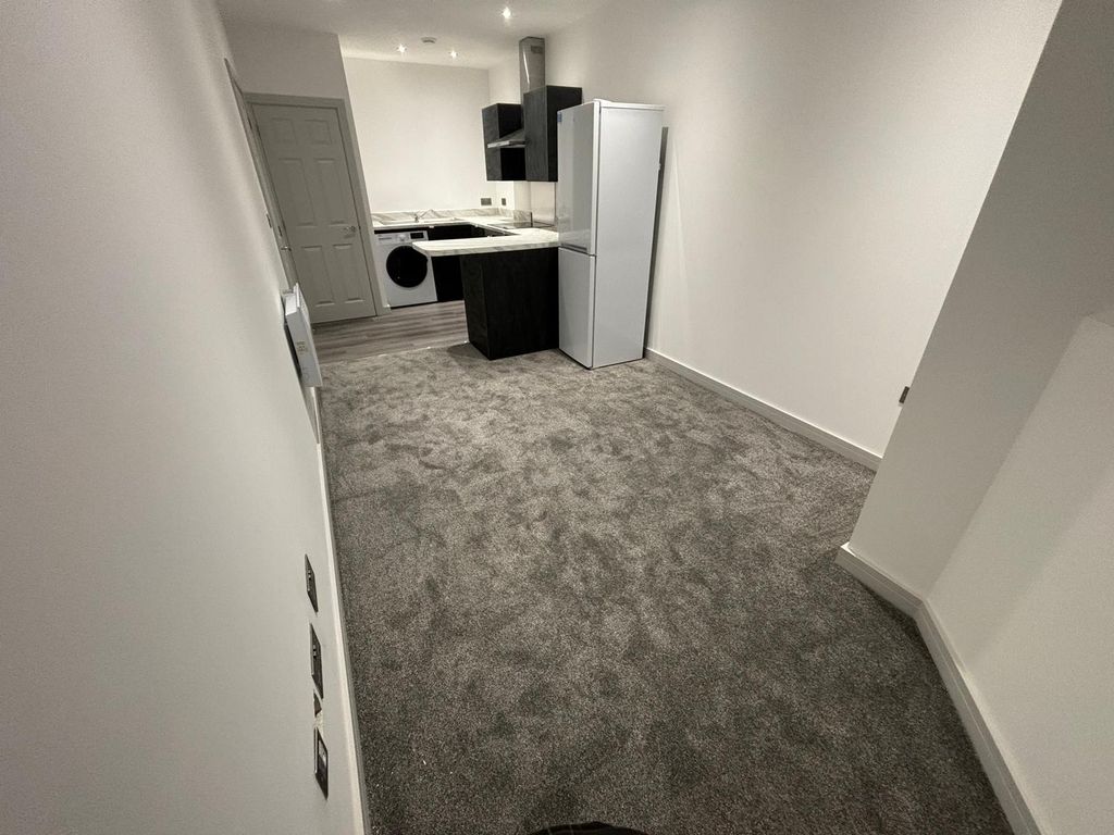 Property photo 3 of 6 Image