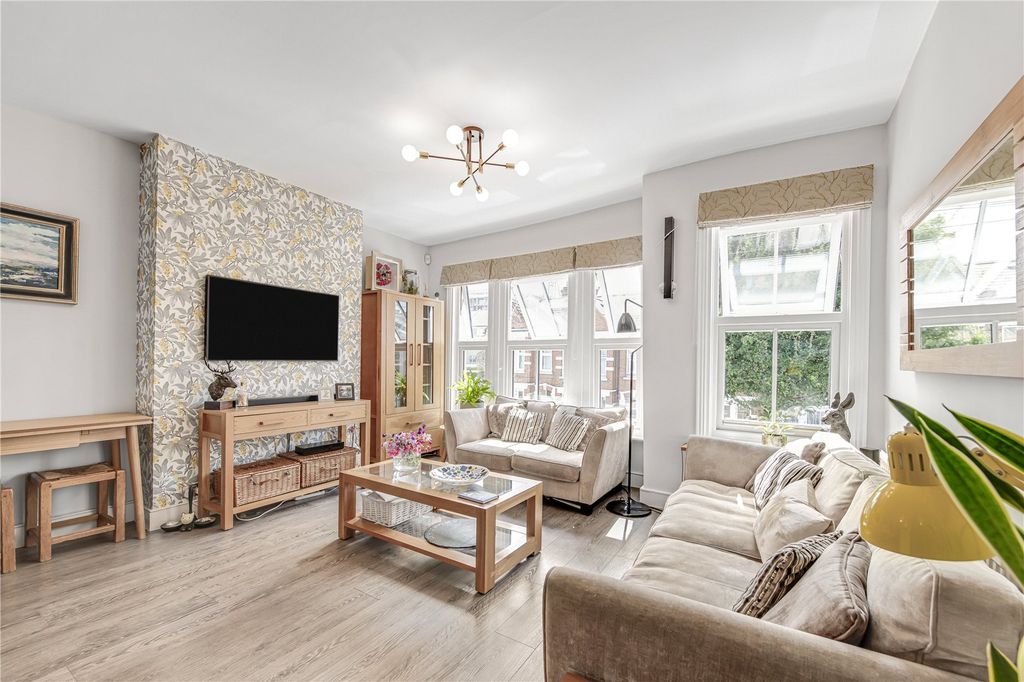 Property photo 3 of 13 Picture No. 08