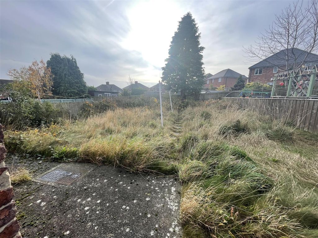 Property photo 2 of 8 46 Wear 1.Jpg