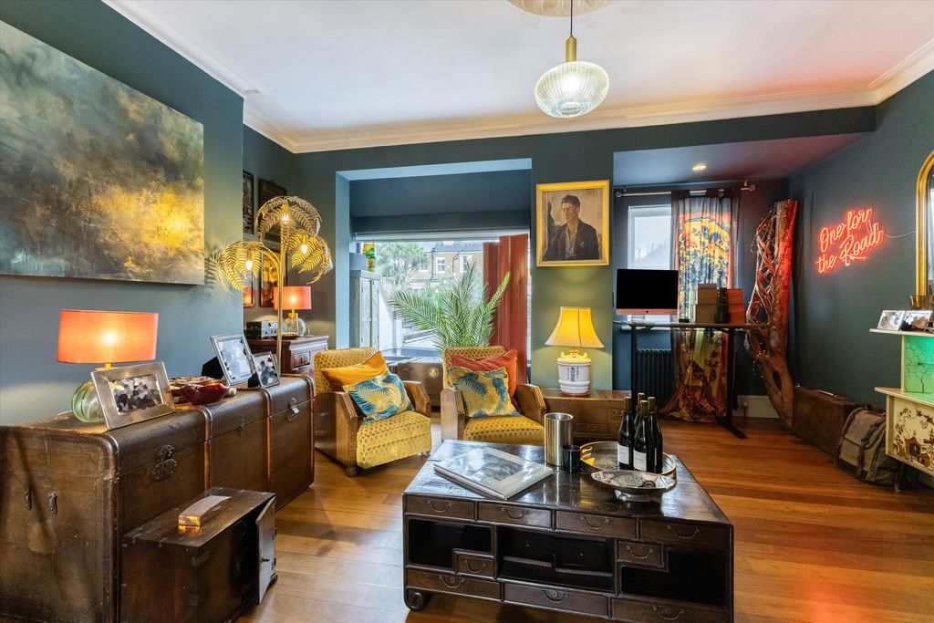 Property photo 2 of 14 Image