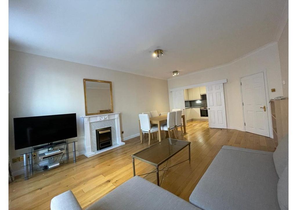 Property photo 3 of 5