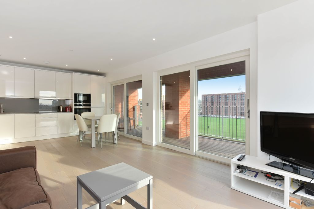 Property photo 1 of 9