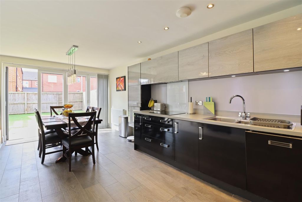 Property photo 1 of 25 Img_8235_1.Jpg