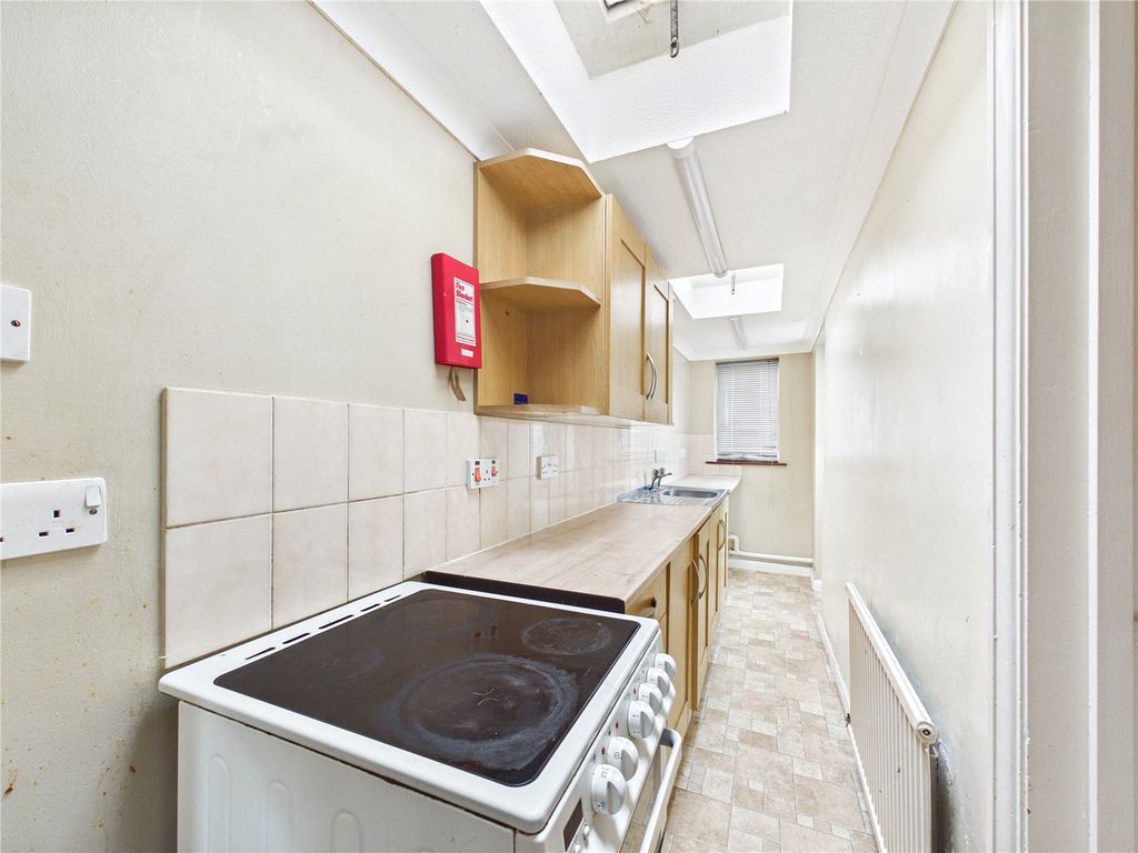 Property photo 3 of 10 Picture 3