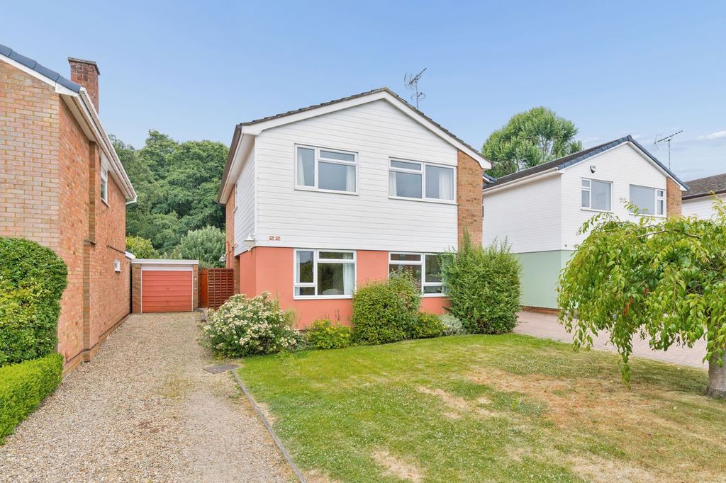 Property photo 1 of 18