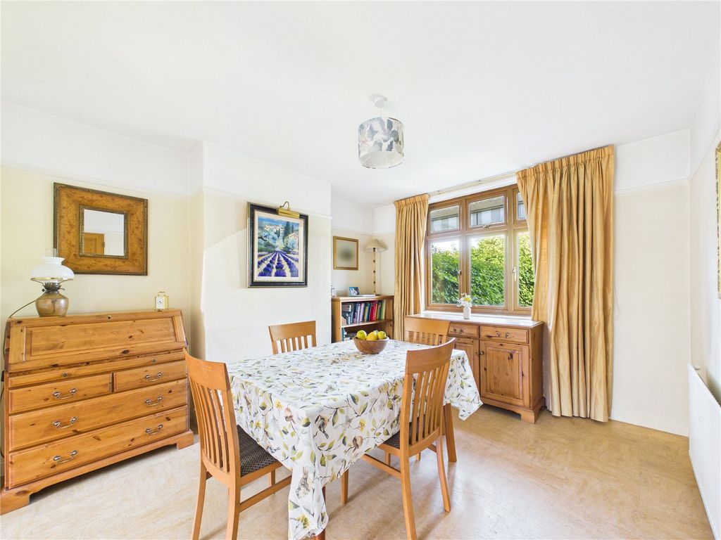Property photo 3 of 19 Picture No. 12